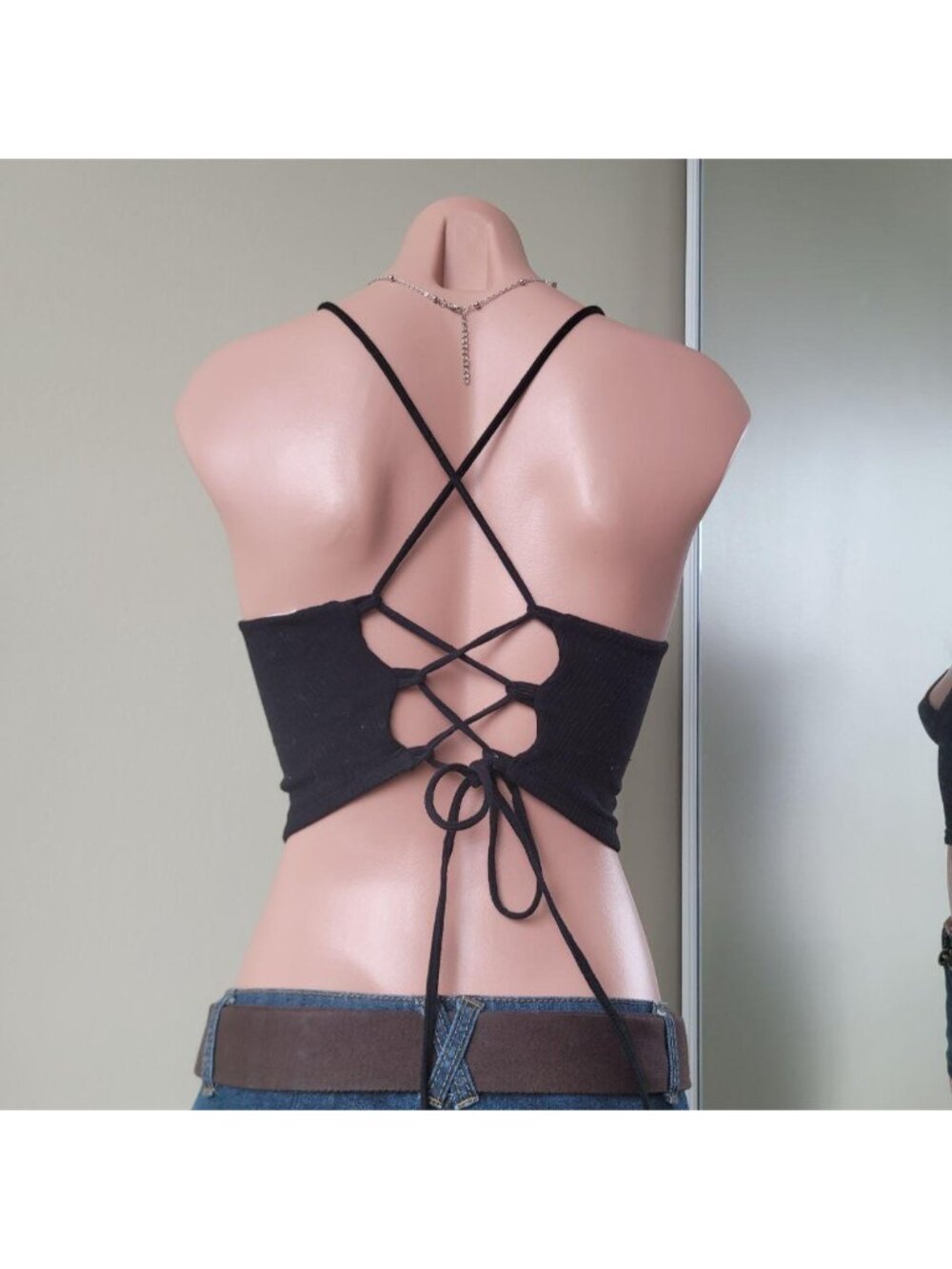 Ardene Jet Black Open Back Criss-Cross String Cami Crop Top (XS)